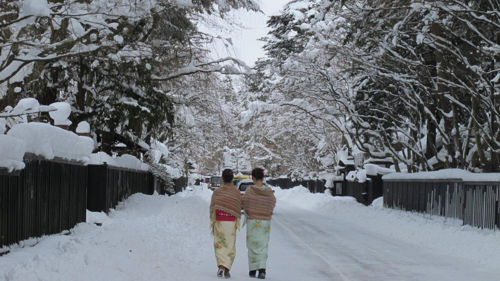 Отель Kashintei Shirahama Semboku Экстерьер фото